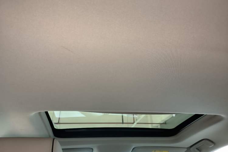 Used Buick GL8 2021 Land Cruiser Executive Class 652T Luxury Model Headliner