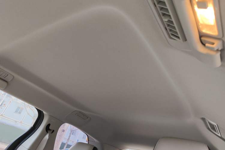 Used Buick GL8 2021 Land Cruiser Executive Class 652T Comfort Model Headliner