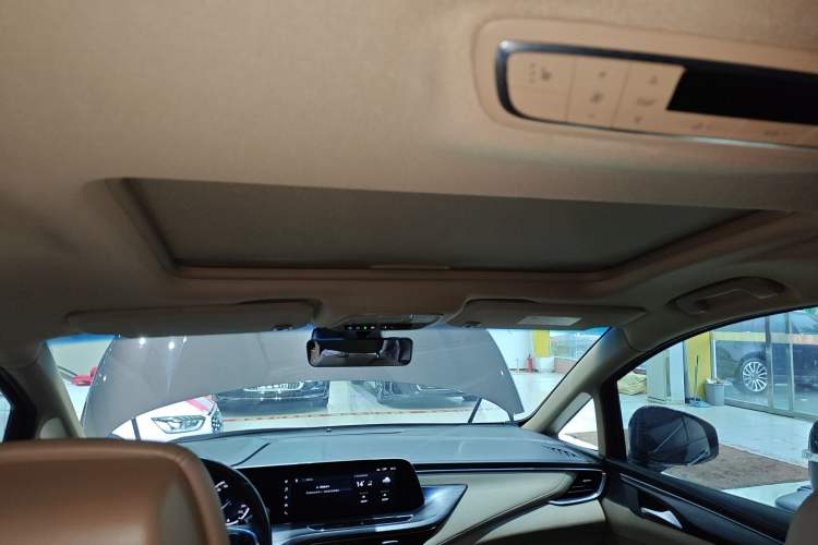 Used Buick GL8 2021 ES Land Cruiser 653T Luxury Edition Headliner