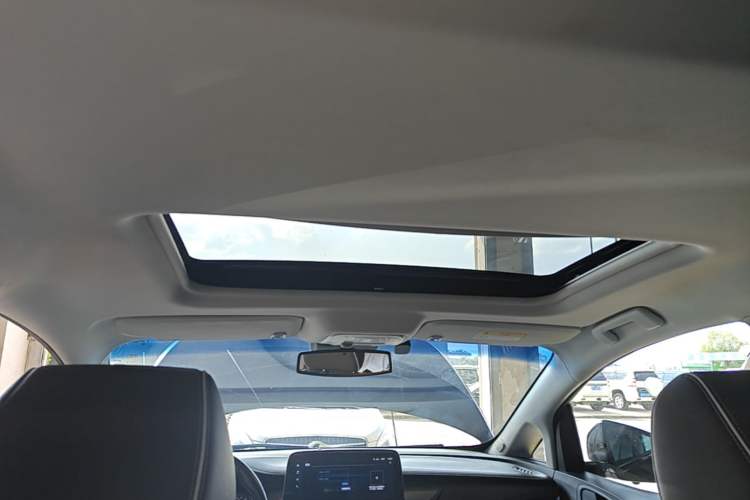 Used Buick GL8 2021 Land Cruiser Executive Class 652T Luxury Model Headliner
