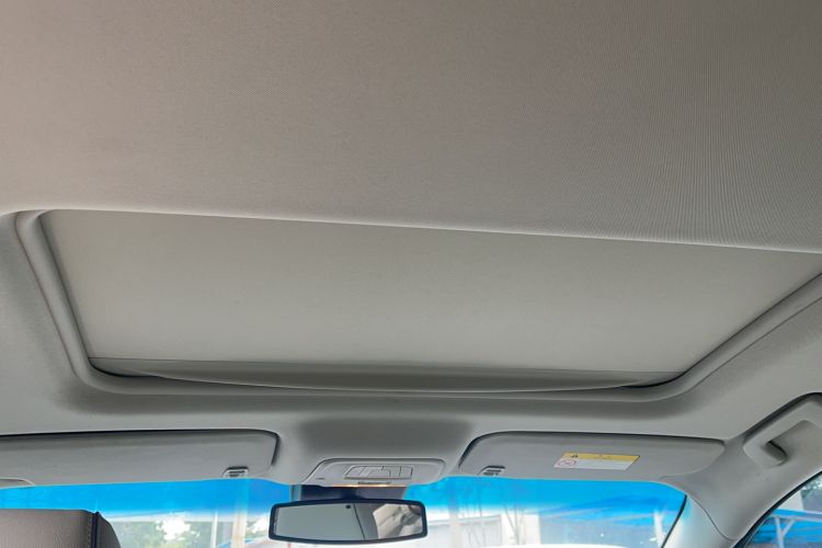 Used Buick GL8 2021 Land Cruiser Executive Class 652T Luxury Model Headliner