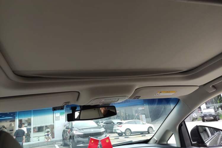 Used Buick GL8 2021 Land Cruiser Executive Class 652T Luxury Model Headliner
