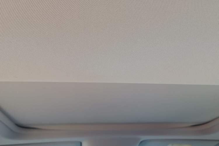 Used Buick GL8 2021 Land Cruiser Executive Class 652T Luxury Model Headliner