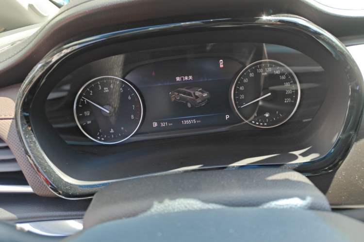 Used Buick GL8 2021 Land Cruiser Executive Class 652T Luxury Model Instrument Cluster