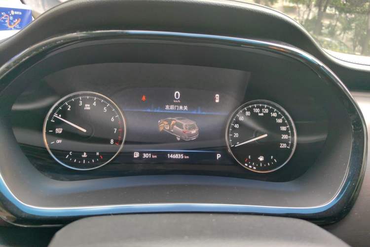 Used Buick GL8 2021 Land Cruiser Executive Class 652T Comfort Model Instrument Cluster