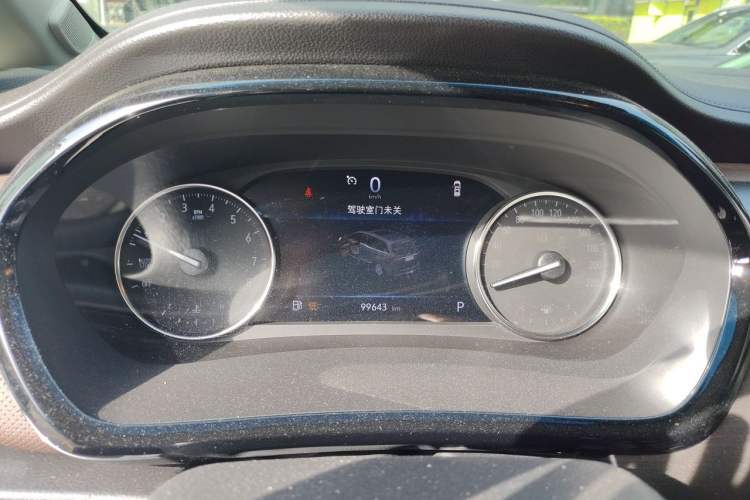 Used Buick GL8 2021 Land Cruiser Executive 652T Premium Model Instrument Cluster