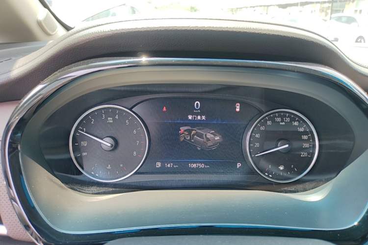 Used Buick GL8 2021 Land Cruiser Executive Class 652T Luxury Model Instrument Cluster