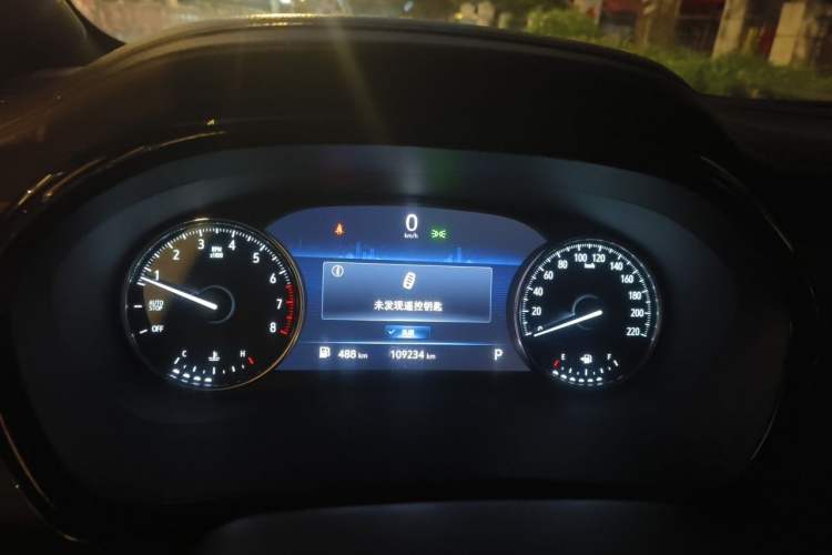 Used Buick GL8 2021 Land Cruiser Executive Class 652T Luxury Model Instrument Cluster