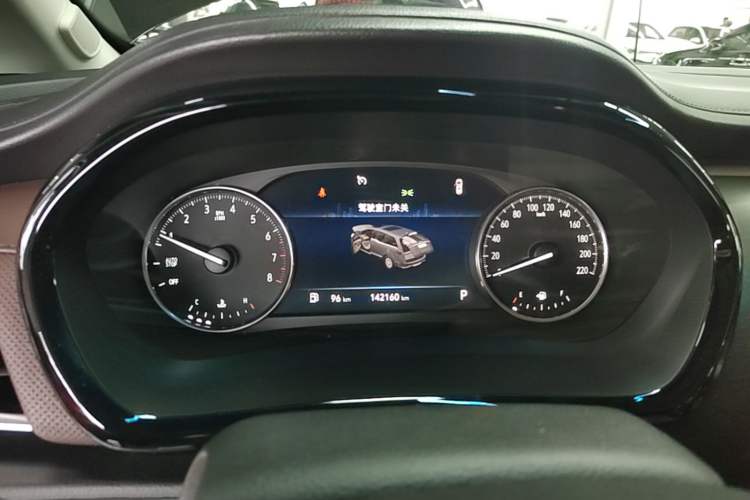 Used Buick GL8 2021 Land Cruiser Executive 652T Premium Model Instrument Cluster