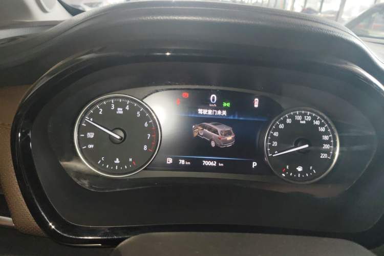Used Buick GL8 2021 Land Cruiser Executive Class 652T Luxury Model Instrument Cluster