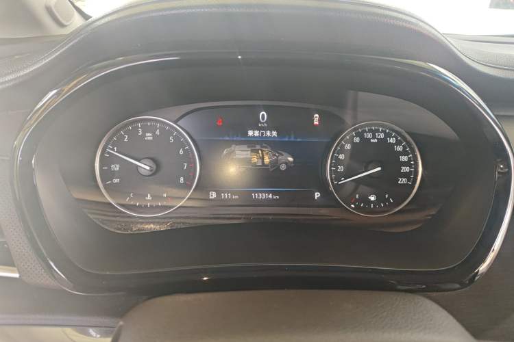 Used Buick GL8 2021 Land Cruiser Executive Class 652T Luxury Model Instrument Cluster