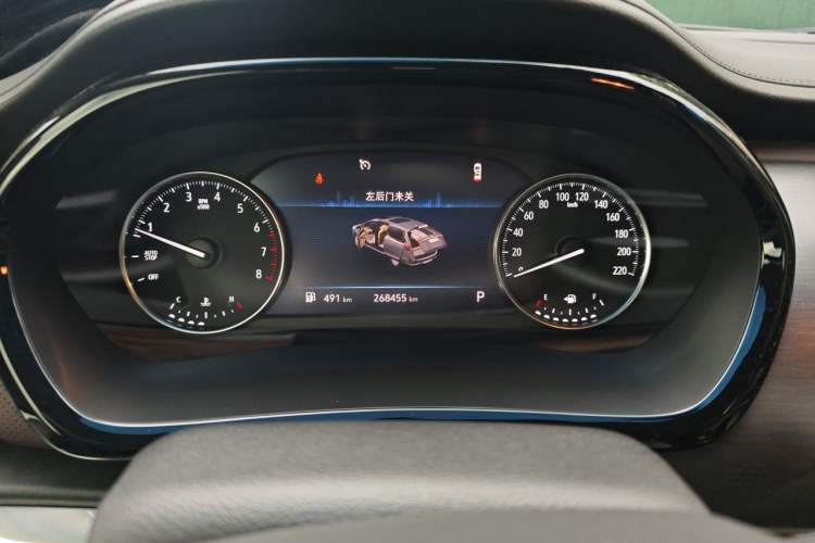 Used Buick GL8 2021 Land Cruiser Executive Class 652T Luxury Model Instrument Cluster
