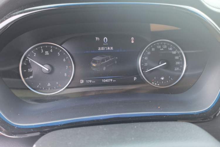 Used Buick GL8 2021 Land Cruiser Executive Class 652T Luxury Model Instrument Cluster