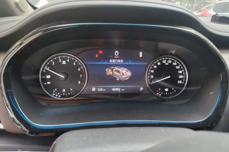Used Buick GL8 2021 Land Cruiser Executive Class 652T Comfort Model Instrument Cluster