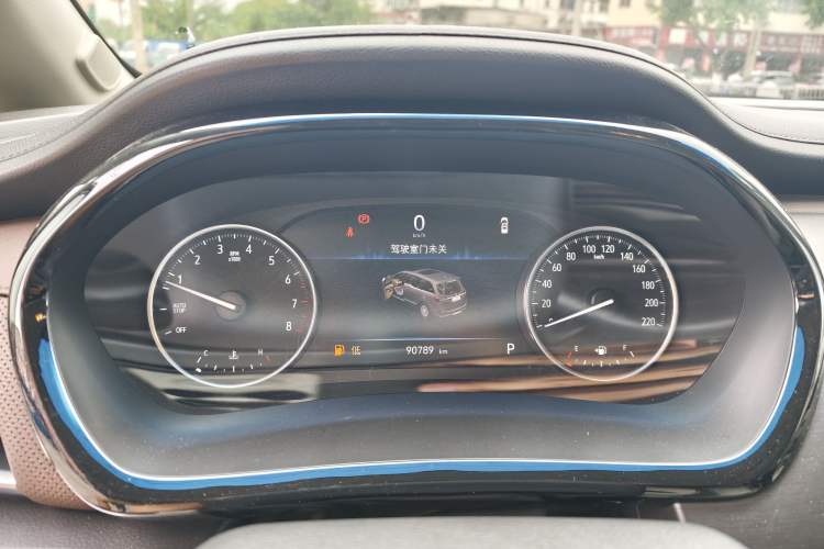 Used Buick GL8 2021 Land Cruiser Executive Class 652T Luxury Model Instrument Cluster