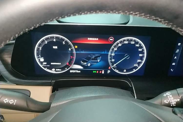 Used Buick GL8 2021 ES Land Cruiser 653T Flagship Model Instrument Cluster