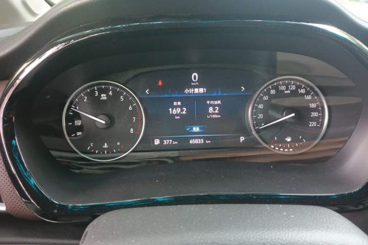 Used Buick GL8 2021 Land Cruiser Executive Class 652T Luxury Model Instrument Cluster