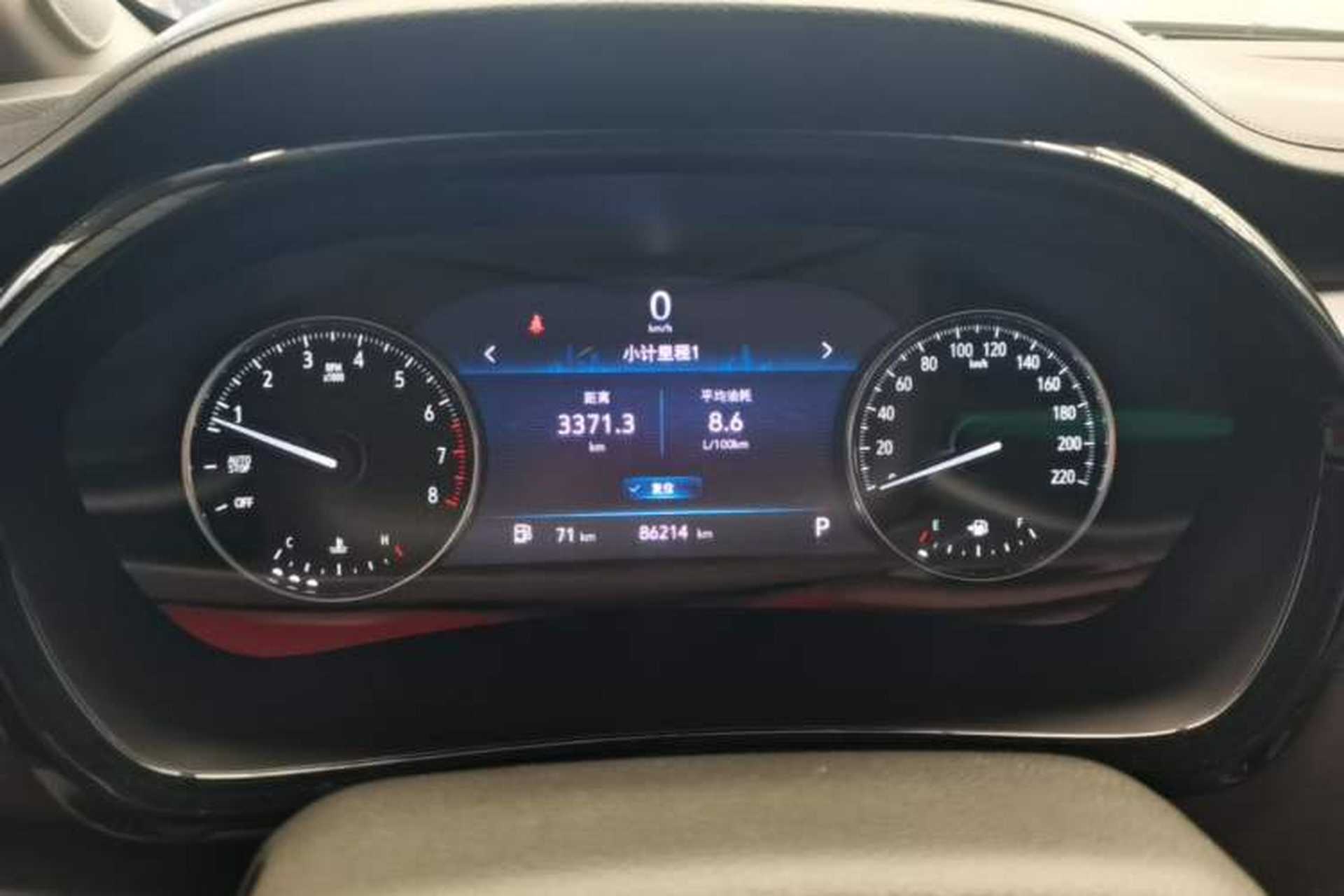 Used Buick GL8 2021 Land Cruiser Executive Class 652T Luxury Model Instrument Cluster