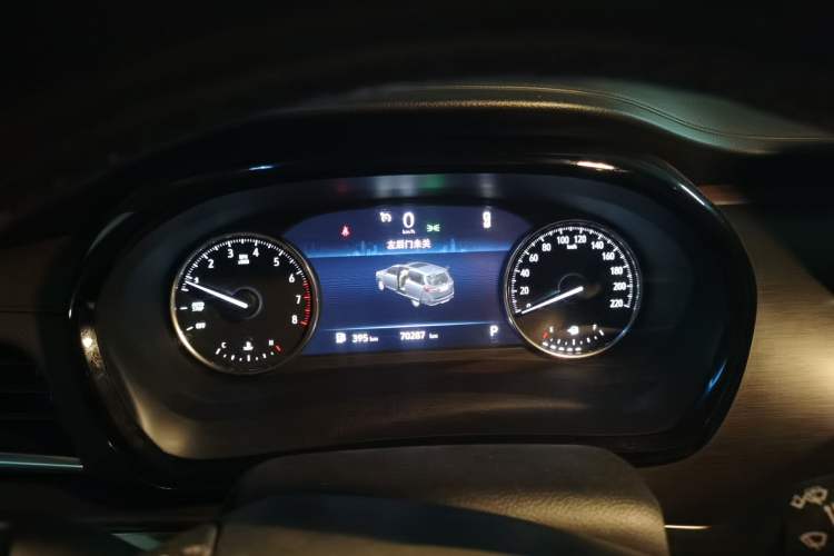 Used Buick GL8 2021 Land Cruiser Executive Class 652T Luxury Model Instrument Cluster