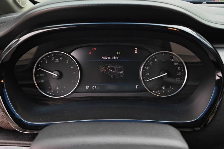 Used Buick GL8 2021 Land Cruiser Executive Class 652T Luxury Model Instrument Cluster