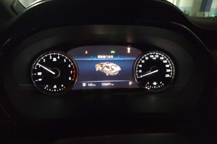 Used Buick GL8 2021 Land Cruiser Executive Class 652T Comfort Model Instrument Cluster