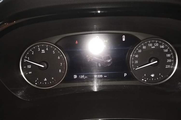 Used Buick GL8 2021 Land Cruiser Executive Class 652T Luxury Model Instrument Cluster