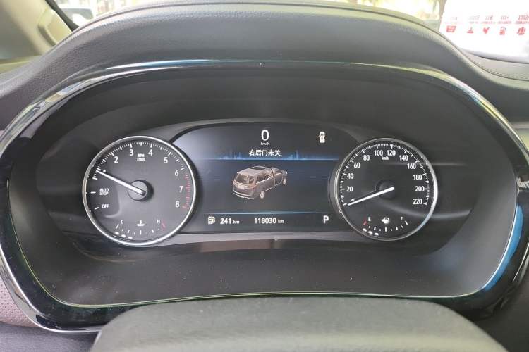 Used Buick GL8 2021 Land Cruiser Executive Class 652T Comfort Model Instrument Cluster