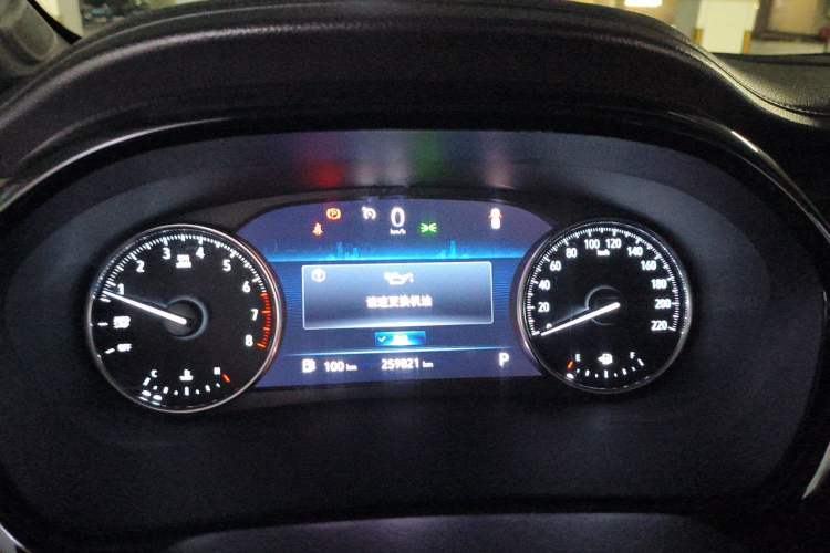 Used Buick GL8 2021 Land Cruiser Executive Class 652T Luxury Model Instrument Cluster