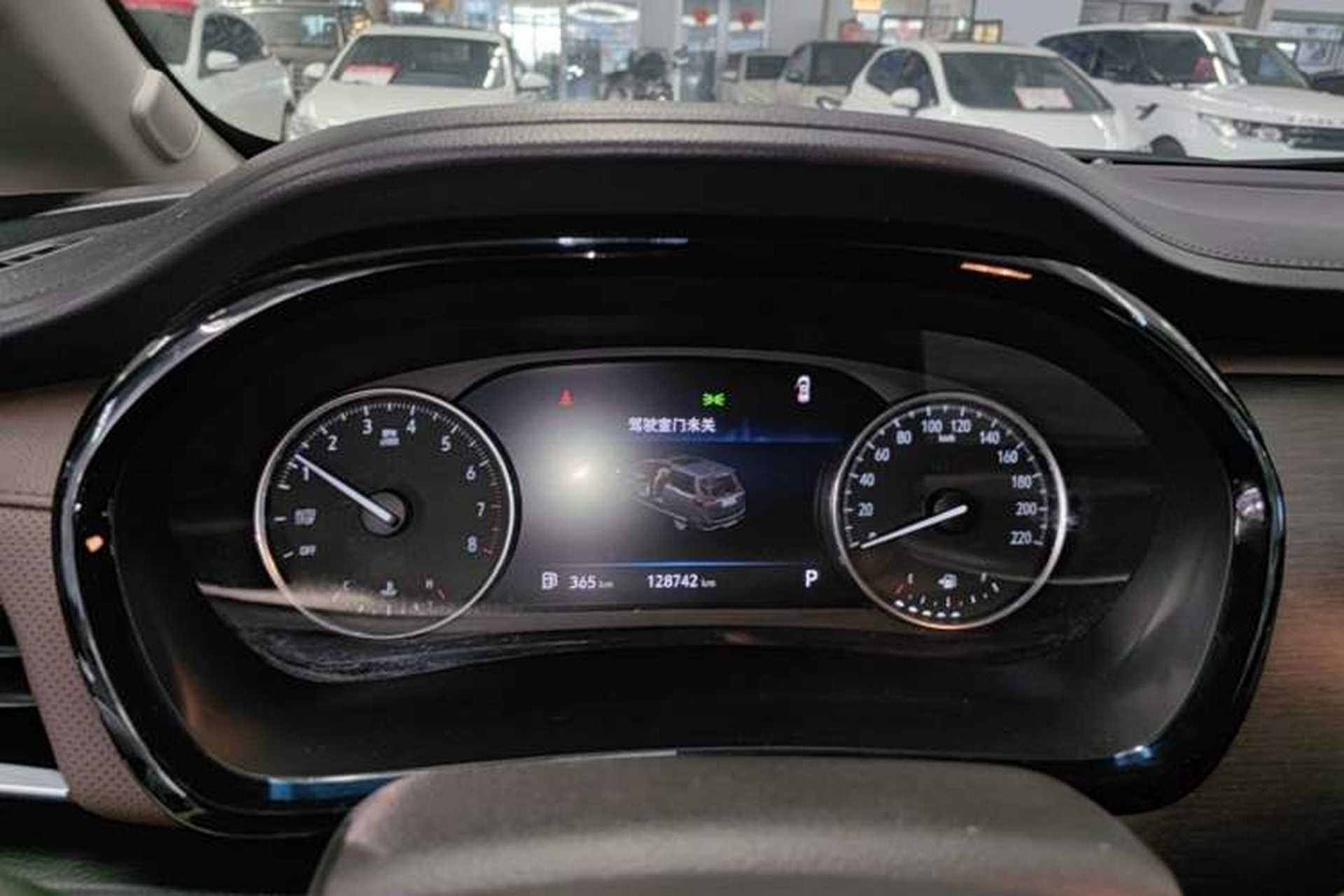 Used Buick GL8 2021 Land Cruiser Executive Class 652T Luxury Model Instrument Cluster