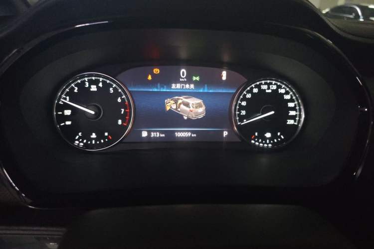 Used Buick GL8 2021 Land Cruiser Executive Class 652T Luxury Model Instrument Cluster