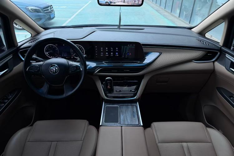 Used Buick GL8 2021 ES Landtrek 653T Luxury Model Interior 1