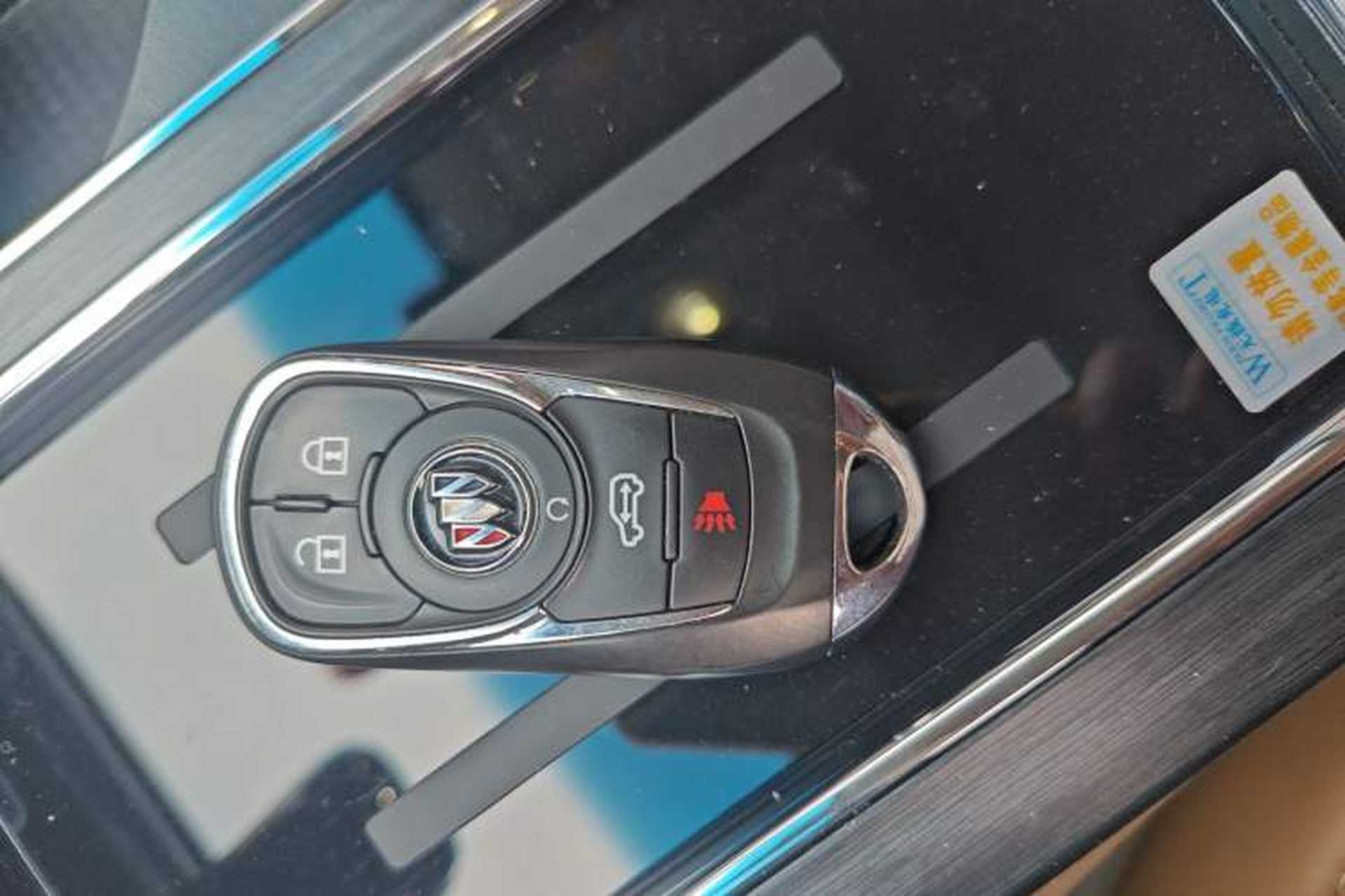 Used Buick GL8 2021 ES Landtrek 653T Comfort Edition Interior 1