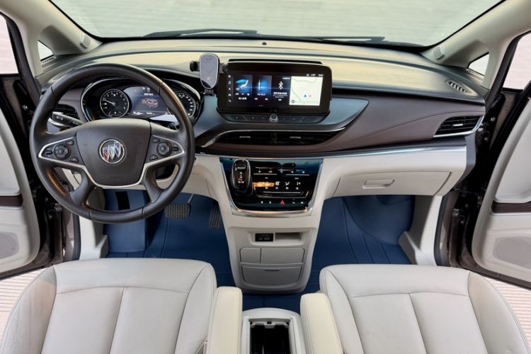 Used Buick GL8 2021 Land Cruiser Executive 652T Premium Model Interior 1