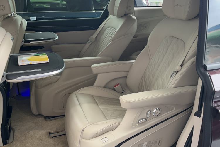 Used Buick GL8 2021 Avenir Aivia Six-Seat Luxury Edition Interior 2