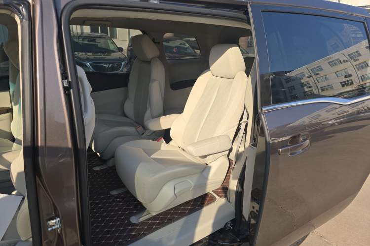 Used Buick GL8 2021 Land Cruiser Executive Class 652T Comfort Model Interior 3