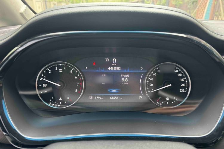 Used Buick GL8 2021 Land Cruiser Executive Class 652T Luxury Model Interior 3