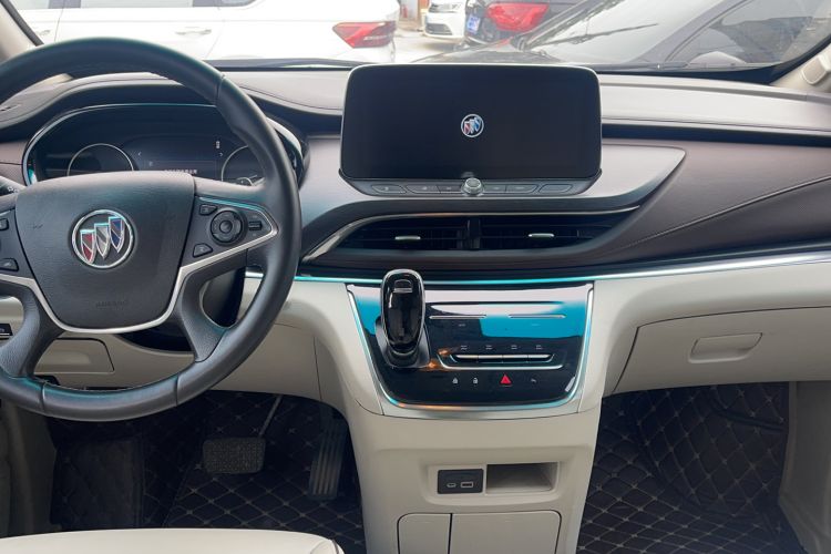 Used Buick GL8 2021 Land Cruiser Executive Class 652T Luxury Model Interior 3