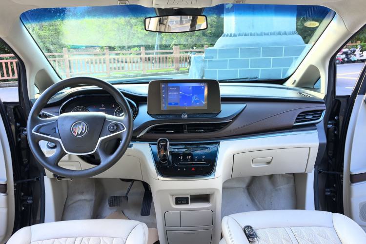 Used Buick GL8 2021 Land Cruiser Executive Class 652T Comfort Model Interior 4