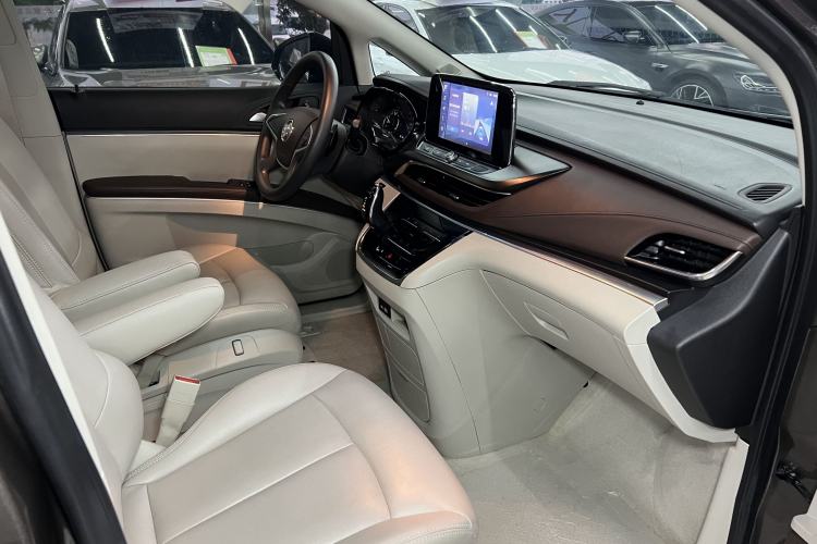 Used Buick GL8 2021 Land Cruiser Executive Class 652T Comfort Model Interior 6