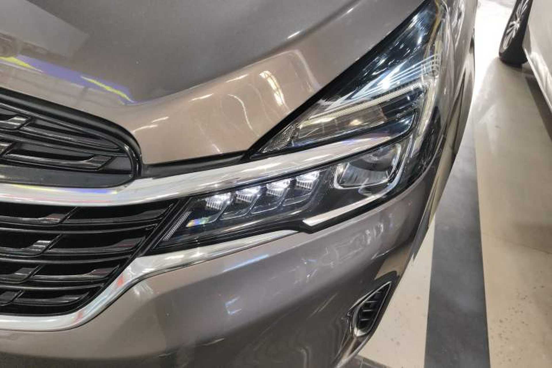 Used Buick GL8 2021 Land Cruiser Executive Class 652T Luxury Model Left Front Headlight
