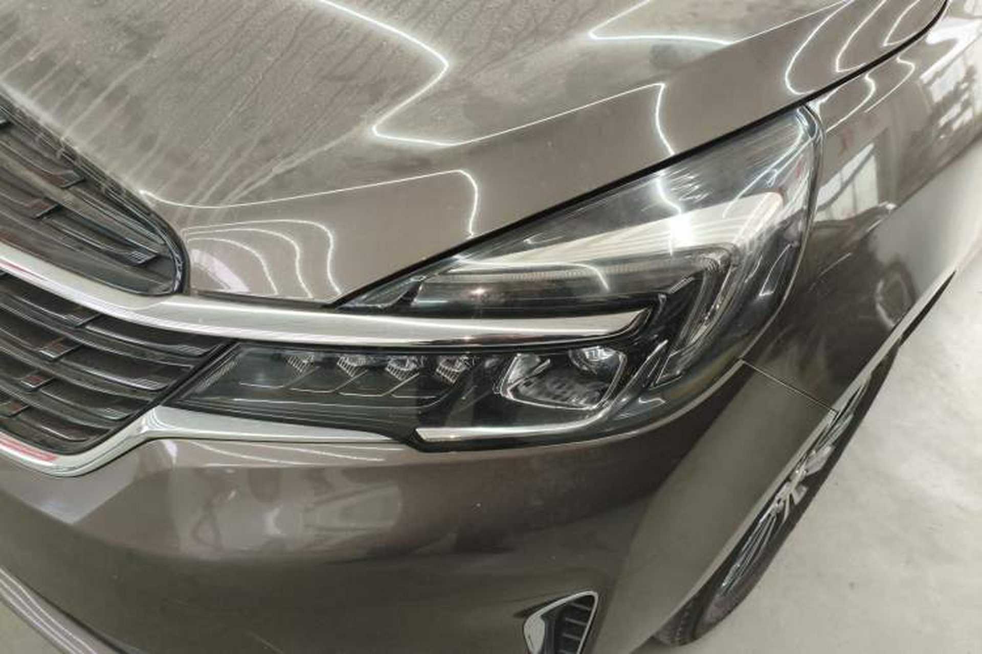 Used Buick GL8 2021 Land Cruiser Executive Class 652T Comfort Model Left Front Headlight