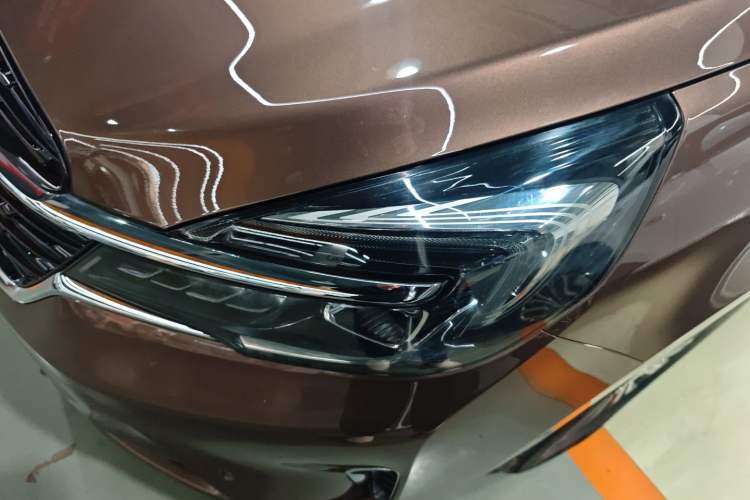 Used Buick GL8 2021 Land Cruiser Executive Class 652T Smart Luxury Model Left Front Headlight