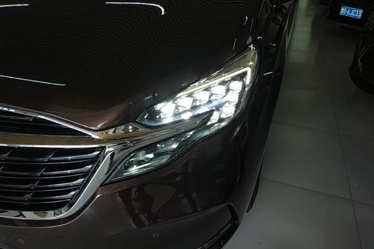 Used Buick GL8 2021 ES Landtrek 653T Luxury Model Left Front Headlight