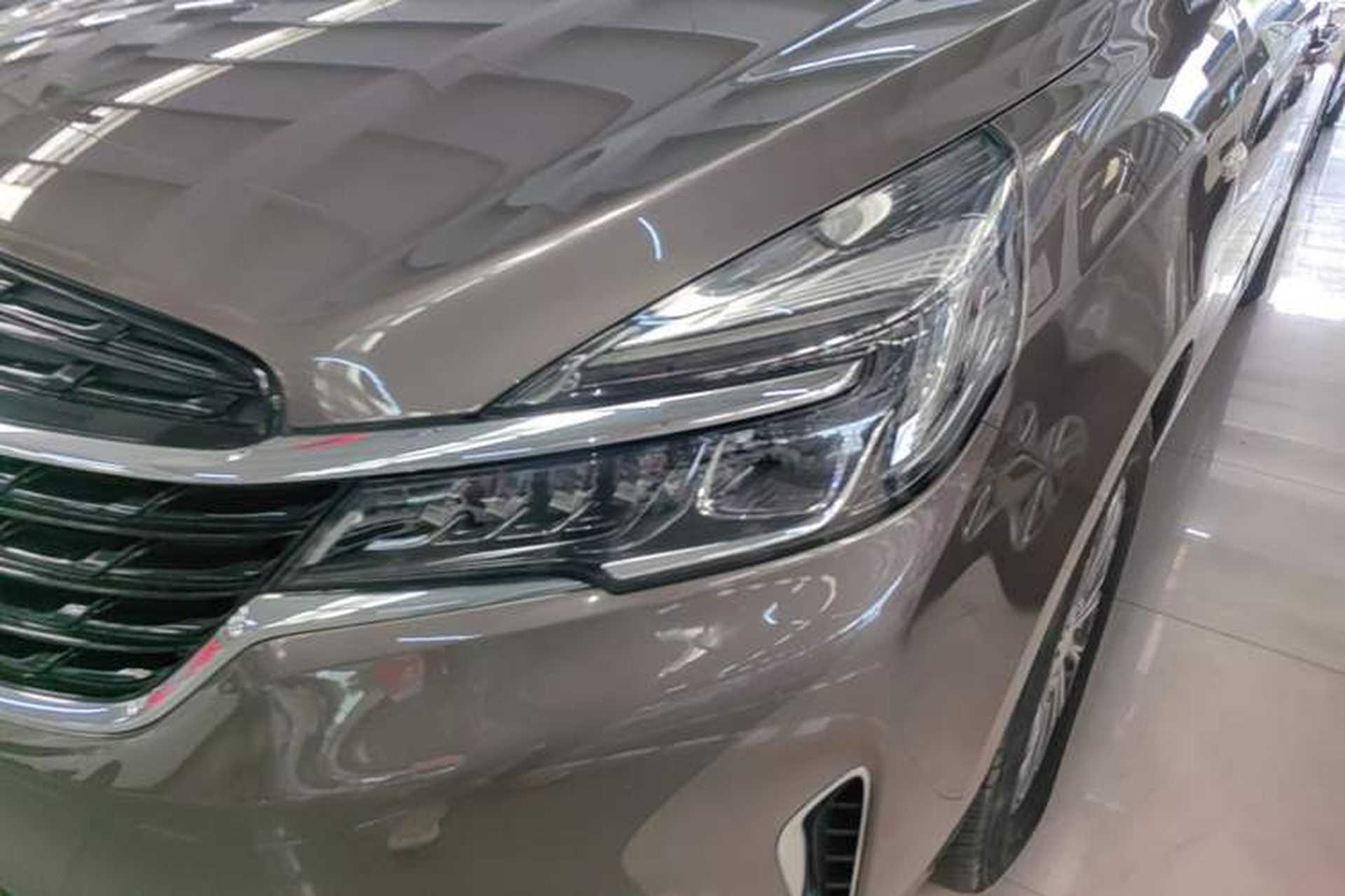 Used Buick GL8 2021 Land Cruiser Executive Class 652T Luxury Model Left Front Headlight