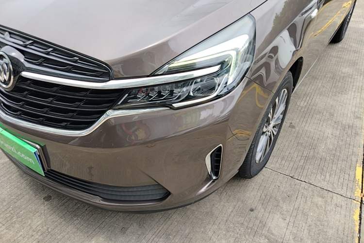 Used Buick GL8 2021 Land Cruiser Executive Class 652T Comfort Model Left Front Headlight