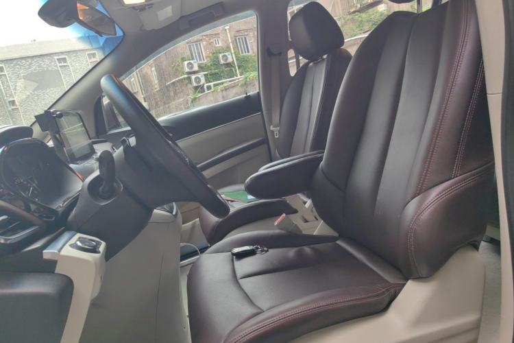 Used Buick GL8 2021 Land Cruiser Executive Class 652T Comfort Model Left Front Seat