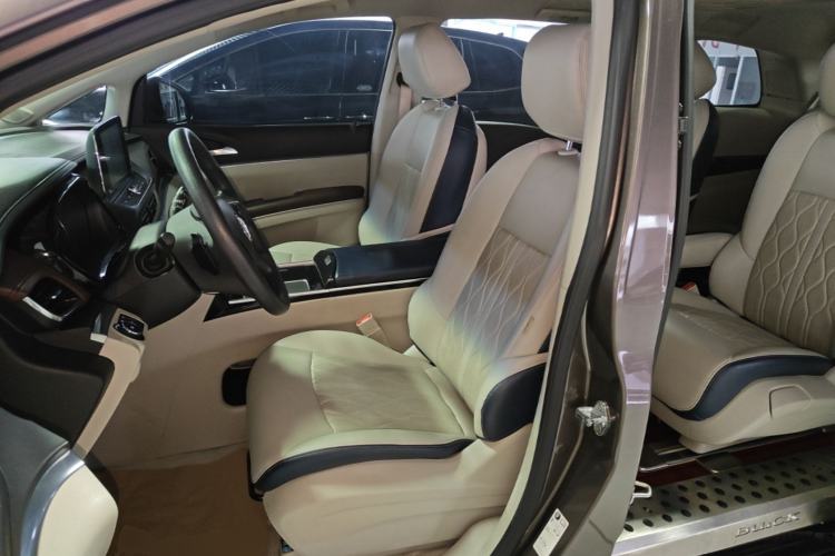 Used Buick GL8 2021 Land Cruiser Executive Class 652T Comfort Model Left Front Seat