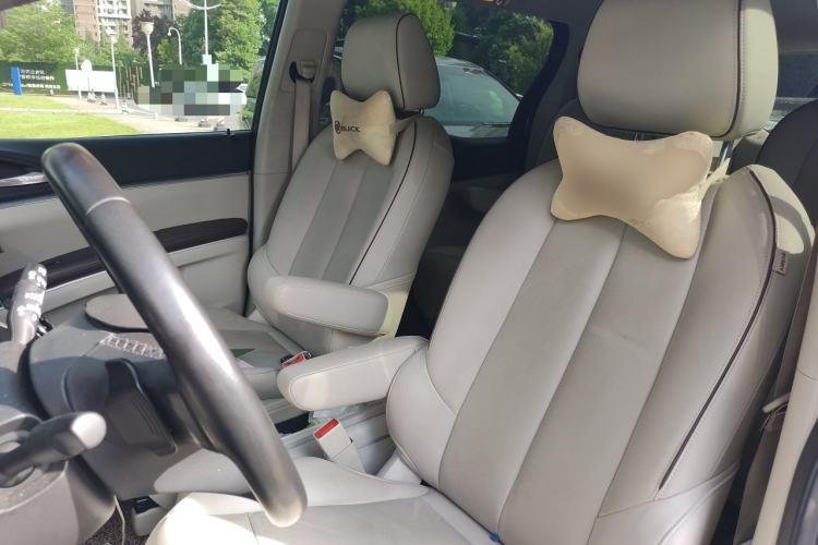 Used Buick GL8 2021 Land Cruiser Executive 652T Premium Model Left Front Seat