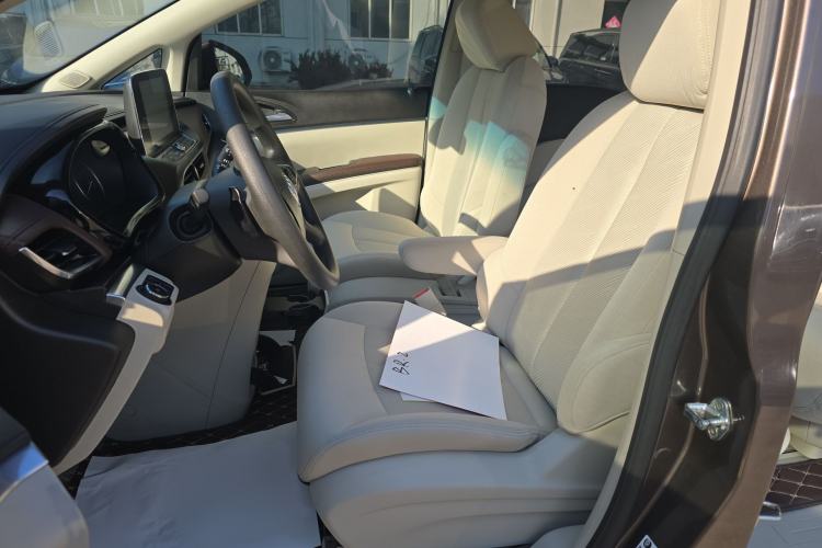 Used Buick GL8 2021 Land Cruiser Executive Class 652T Comfort Model Left Front Seat
