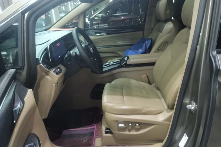 Used Buick GL8 2021 ES Landtrek 653T Luxury Model Left Front Seat